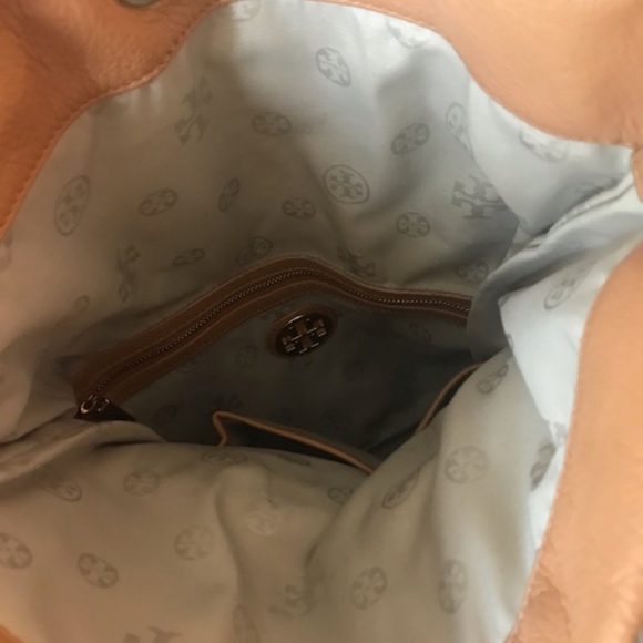 Tory Burch crossbody purse - Picture 3 of 4